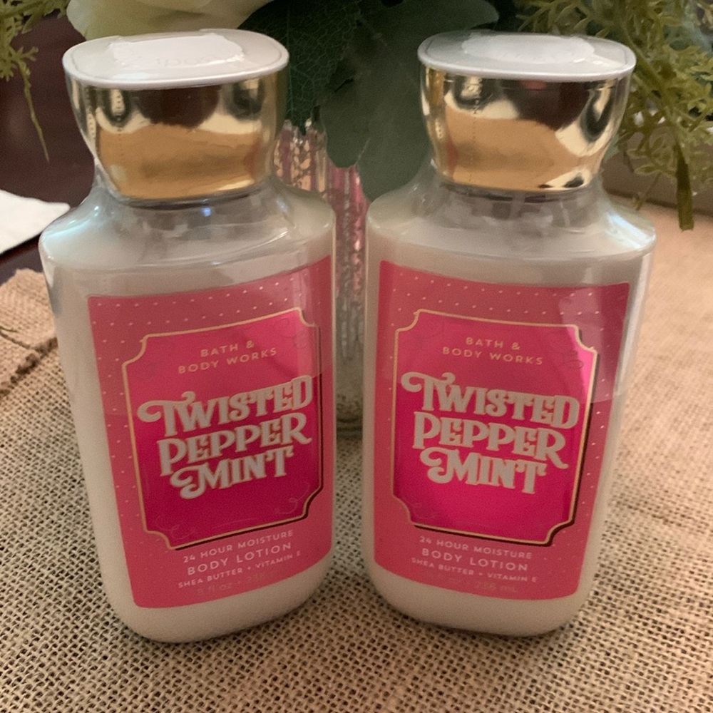 Bath & Body Works Twisted Peppermint Body Lotion Bundle